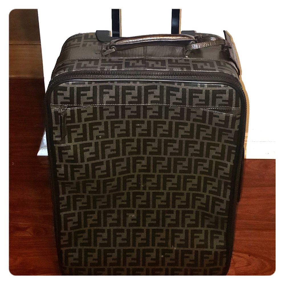 SOLD!! 💸Fendi Trolley Luggage Carry-On Bag